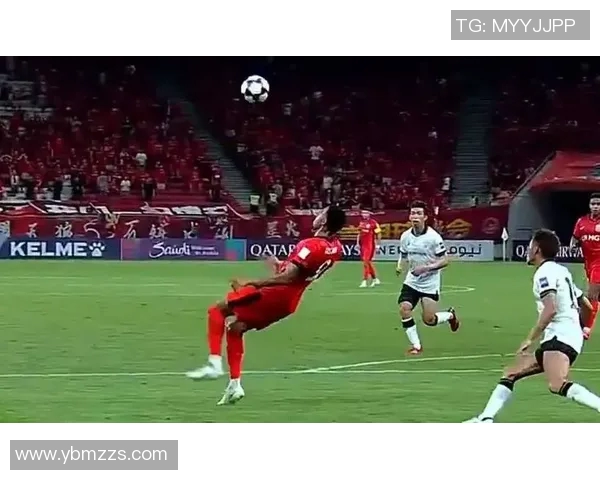 被骂惨的男足球星盘点 哪些球员因表现糟糕被球迷批评至极