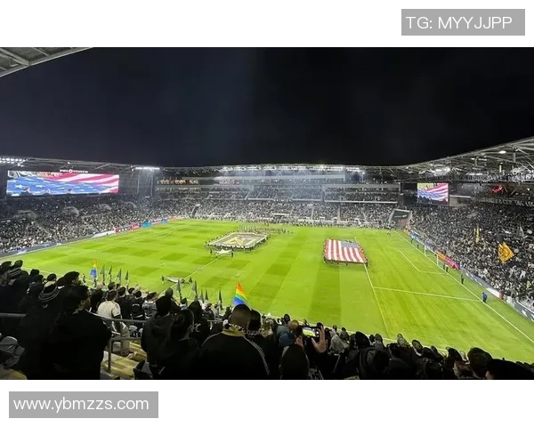 足球场八号球星的传奇身份与他在绿茵场上的非凡影响力解析 足球场八号球星的传奇身份与他在绿茵场上的非凡影响力解析